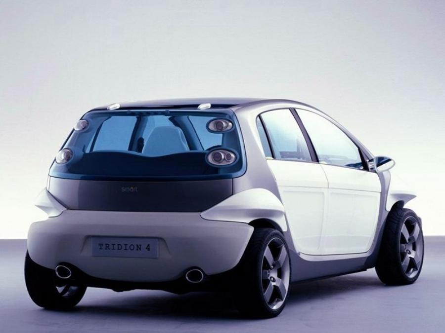  Smart Tridion 4 Concept 2001 года  (фото 2 из 4)